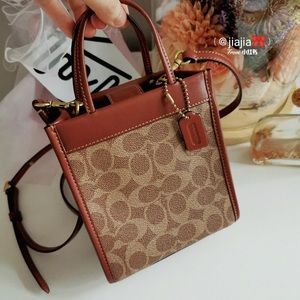 Coach Mini Chasin Tote Crossbody Bag